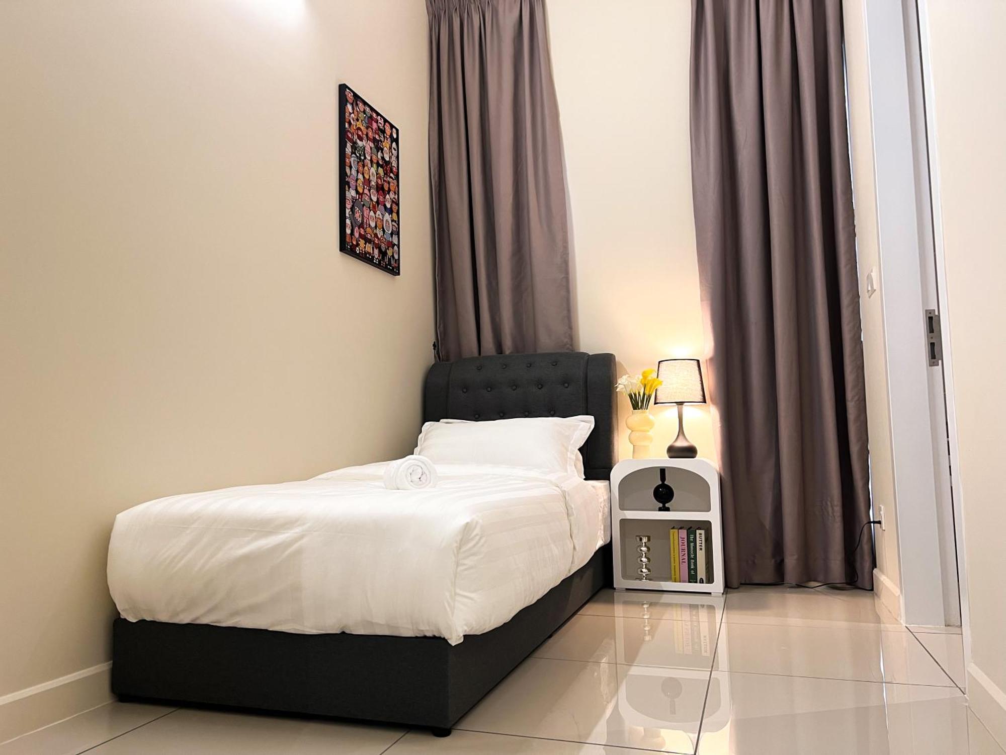 Le Pavilion Bandar Puteri Puchong Luaran gambar